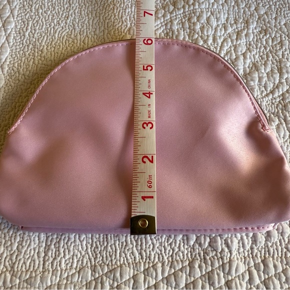 5/Clarins Cosmetic Bag (All Brand New) - Picture 9 of 11